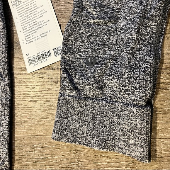Lululemon engineered warmth half zip - Picture 3 of 8